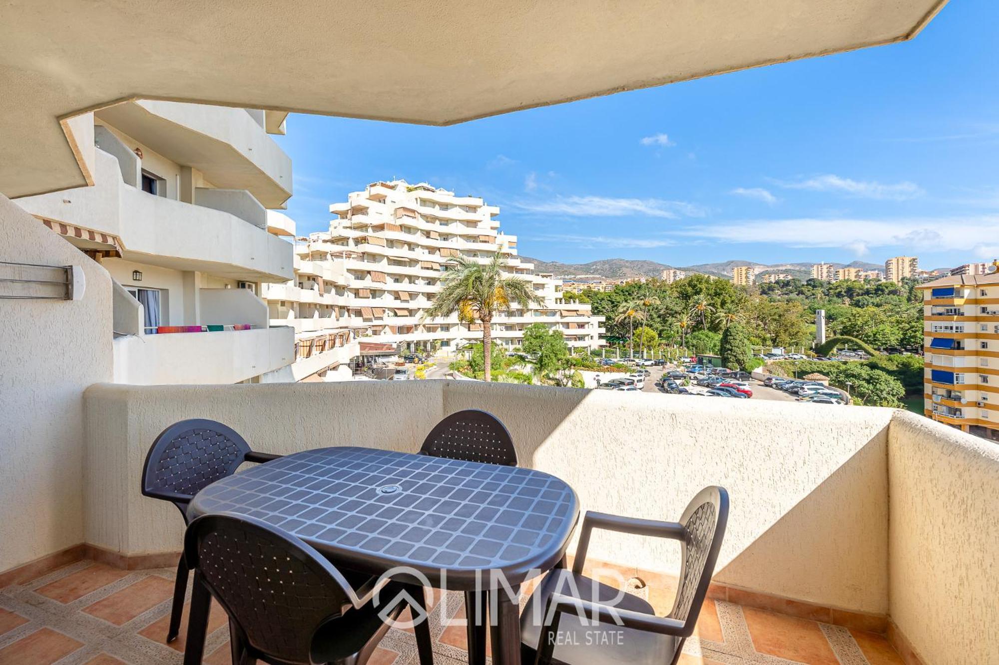 Bil Bil Beach - Benalbeach Benalmádena Eksteriør billede