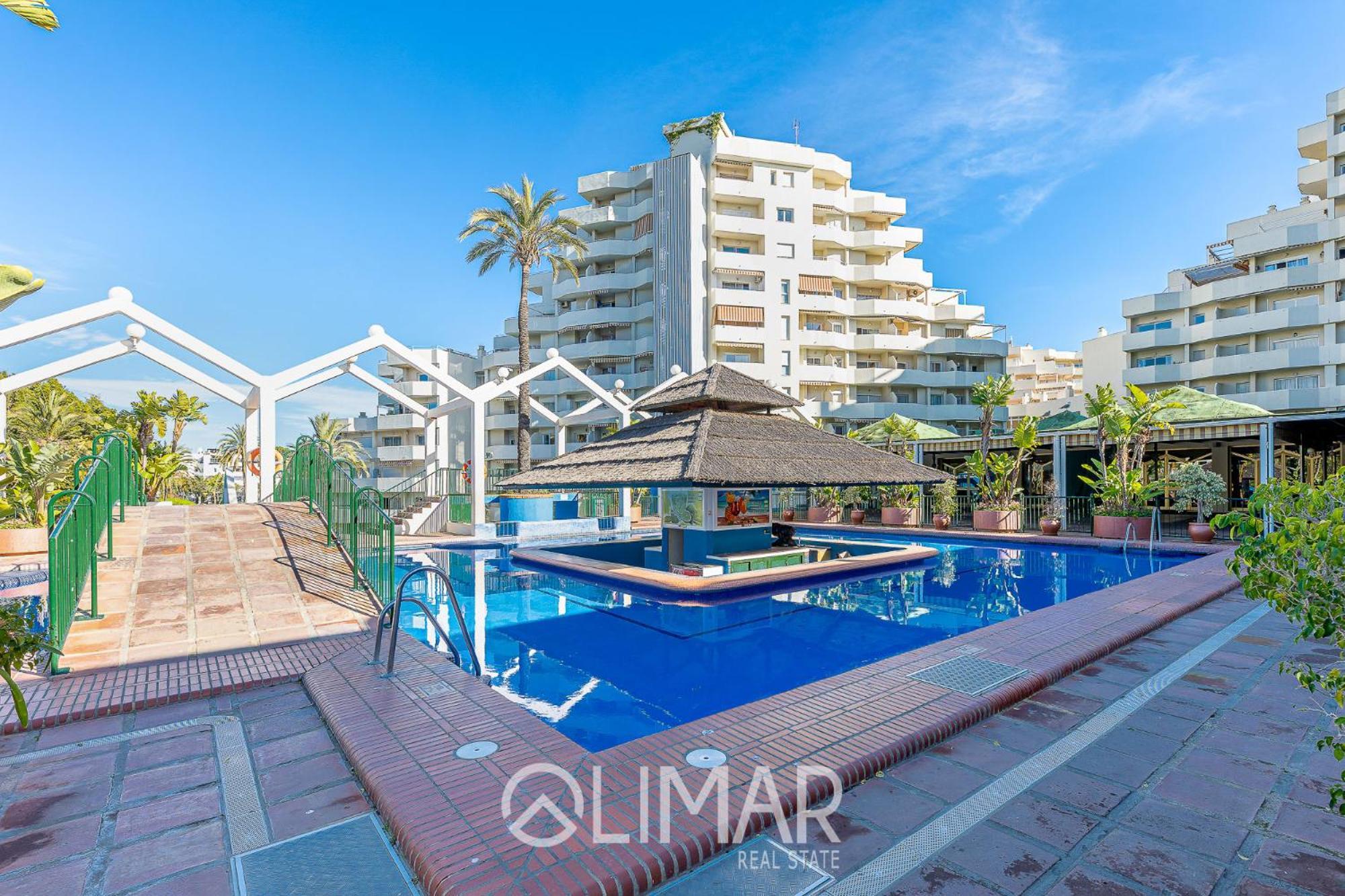 Bil Bil Beach - Benalbeach Benalmádena Eksteriør billede